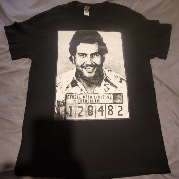 Shirt - Picture 1 of 2